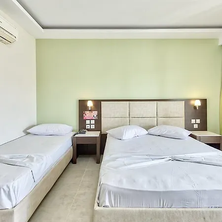 Majestic & לגאנאס