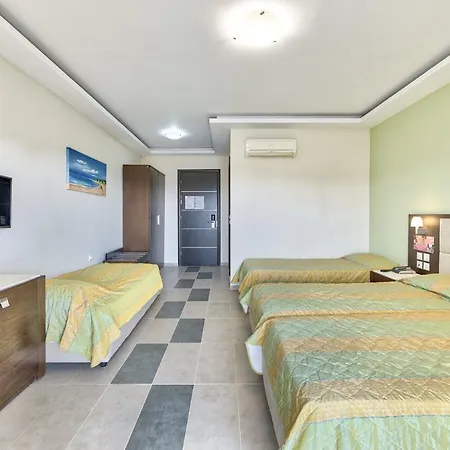 Majestic & Ξενοδοχείο 4*