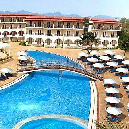 Majestic & 4* Laganász