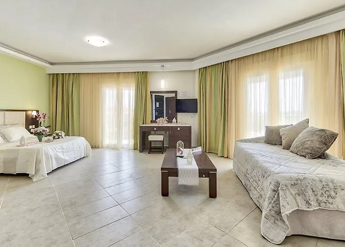 Majestic & 4* Лаганас