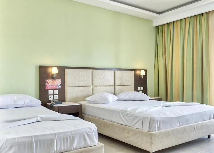 Majestic & Hotel Laganas