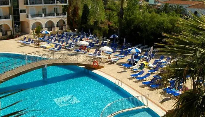 Отель Majestic & 4*