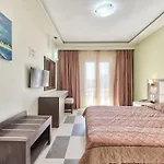 Hotel Majestic & 4*