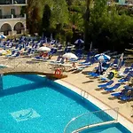 Отель Majestic & 4*